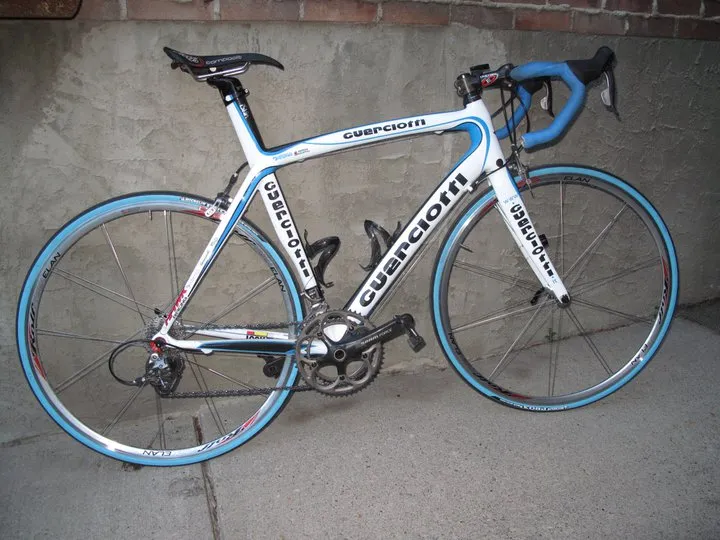 Trek Domane AL 2 road bike